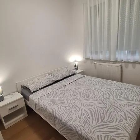 Stan Na Dan Banjaluka Ada 3 Apartment *