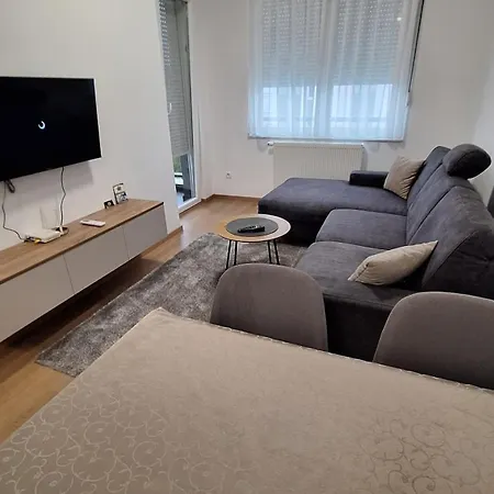 Stan Na Dan Banjaluka Ada 3 *